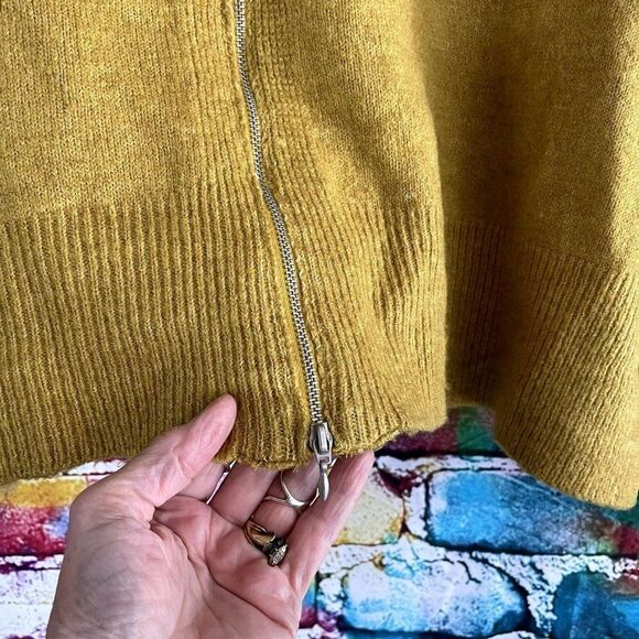 Topshop Zip Back Turtleneck Sweater Oversized Semi Cropped Size 6 - Picture 5 of 9